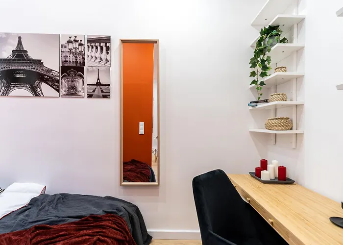 Near Main Station - Bosacka 8 Street *